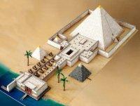 Pyramide mit Taltempel (1:400)